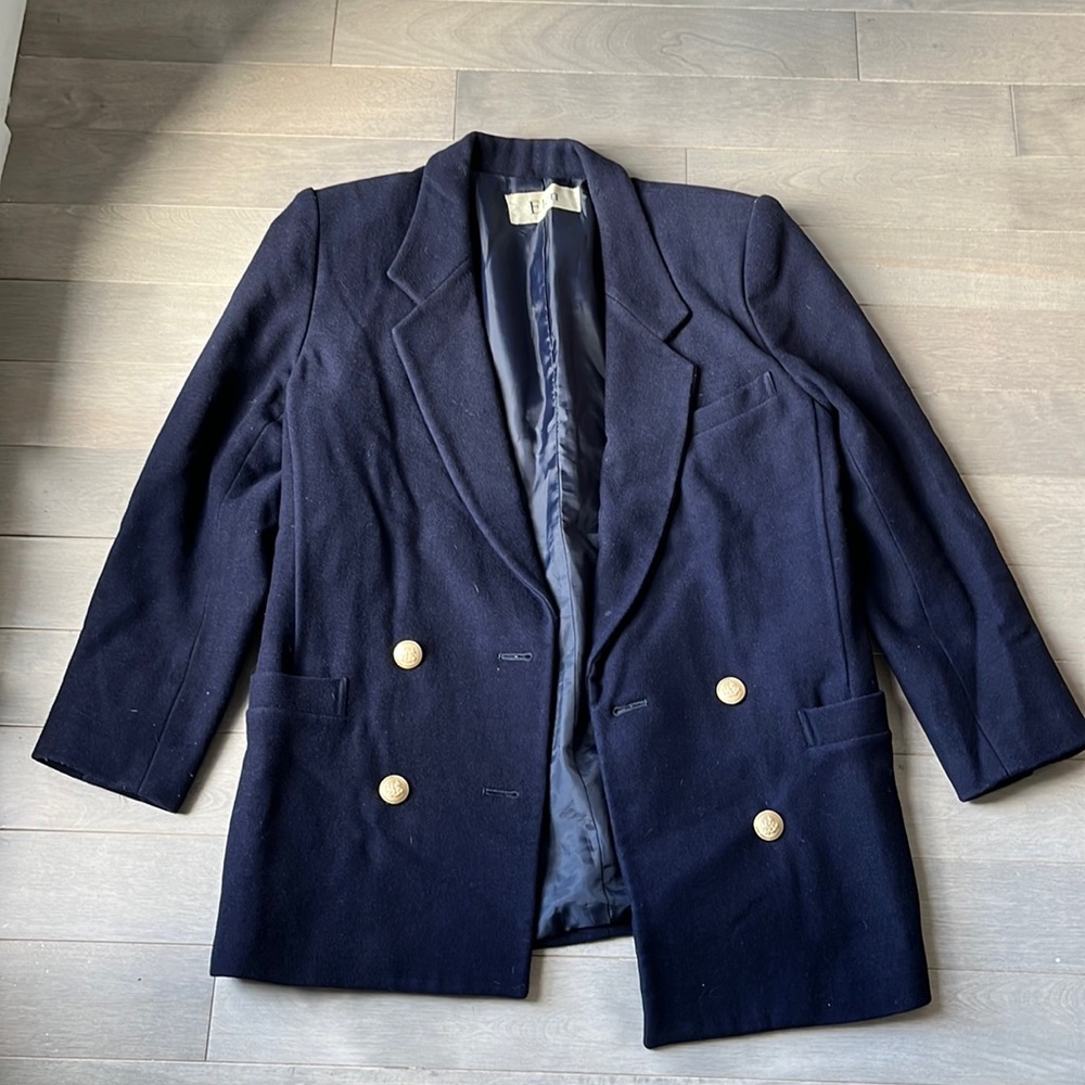 Vintage women’s blazer